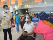 Wakil Walikota Tangsel Tinjau Vaksinasi Tahap Kedua di Teras Kota