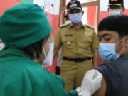 Vaksinasi UMKM dan PKL Kota Tangerang Kembali Serentak di 13 Kecamatan