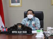 Mendagri Tekankan Pemerintah Daerah Percepat Realisasi Insentif Bagi Tenaga Kesehatan Daerah