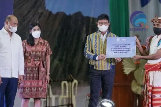 Diskusi Literasi, Kupang Makin Cakap Digital Diskusi Literasi, Kupang Makin Cakap Digital