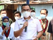 Pemkot Tangsel Bersama Mahasiswa Tangerang Raya Distribusikan Vaksin