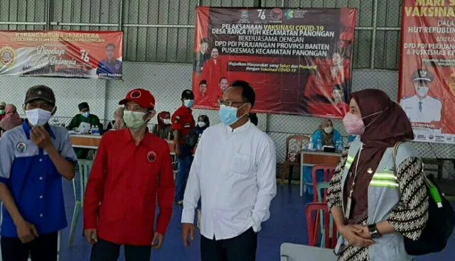 Kegiatan Vaksinasi Di Desa Rancaiyuh Kecamatan Panongan.