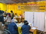 2.000 Orang Antusias Ikut Vaksinasi di DPD Partai Golkar Kabupaten Tangerang