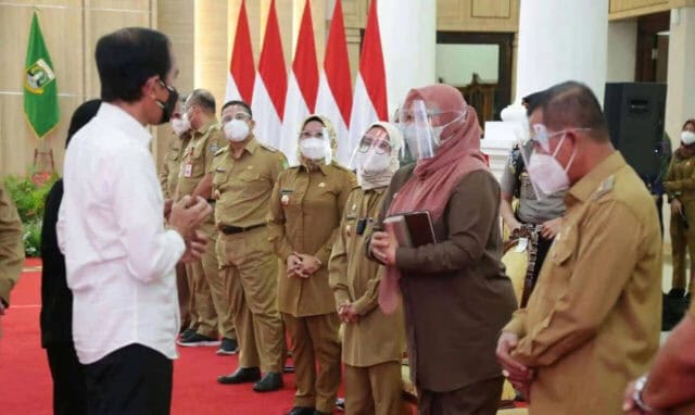 Bupati Pandeglang Curhat Ke Jokowi Tentang Penanganan Covid-19 dan Pembangunan Tol Serang-Panimbang