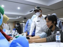 Vaksinasi Mahasiswa UMT, Sachrudin: Agar Pandemi Ini Dapat Terkendali
