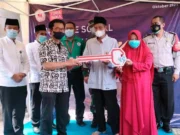 Program CSR, PT Torabika Eka Semesta Bedah Rumah Petani di Tangerang