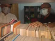 Perpustakaan Padepokan Kebangsaan Karang Tumaritis Tingkatkan Literasi di Masyarakat