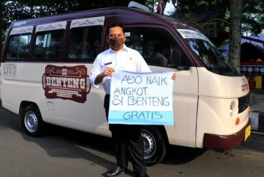 Ayo Warga Kota Tangerang Naik Angkot Si Benteng Gratis Loh ! Ayo Warga Kota Tangerang Naik Angkot Si Benteng Gratis Loh !