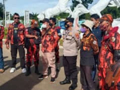 Kapolsek Panongan Kawal Pengamanan Unras Ormas Pemuda Pancasila Kapolsek Panongan Kawal Pengamanan Unras Ormas Pemuda Pancasila