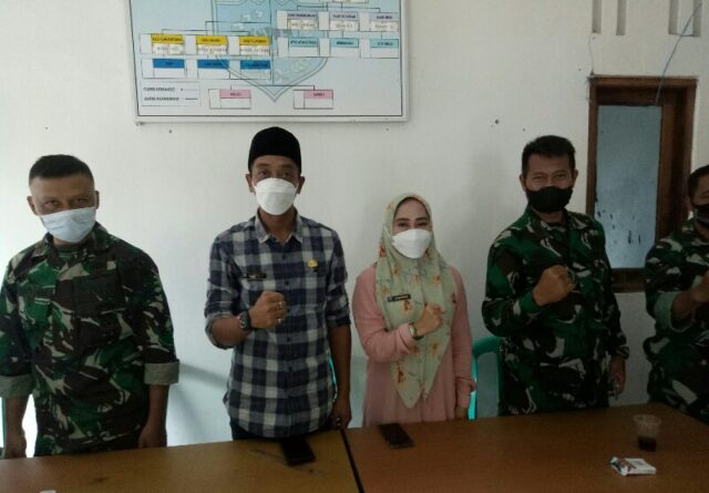 Pemerintah Desa Ciputri Kaduhejo bersama Koramil 0103/Banjar Pandeglang Gelar Vaksinasi Covid-19
