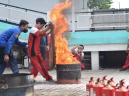 Hindari Resiko Kebakaran di Lingkungan Kerja, PMI Kota Tangerang Belajar ke BPBD