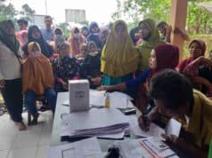 Pemerintah Desa Nangerang Lakukan Vaksinasi Guna Mewujudkan Herd Immunity Antusias masyarakat Desa Nangerang sangat tinggi terhadap vaksinasi covid-19.