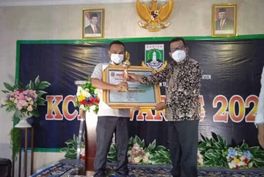 Sebagai Mitra Kerja Terbaik, PWI Kabupaten Tangerang Dapat Penghargaan KCD Awards 2021 Sebagai Mitra Kerja Terbaik, PWI Kabupaten Tangerang Dapat Penghargaan KCD Awards 2021