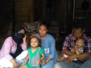 Keluarga Ibu Fatimah (27) dan Madroni (33) Kampung Gedogan, RT 03/ RW 07, Desa Rangkasbitung Timur Butuh perhatian Pemerintah.