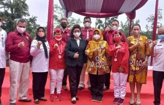 DPD GPPMP 14 Februari 1946″ Banten, Ziarah dan Tabur Bunga Di Makam Bernard Wilhelm Lapian TMP Kalibata DPD GPPMP 14 Februari 1946" Banten, Ziarah dan Tabur Bunga Di Makam Bernard Wilhelm Lapian TMP Kalibata