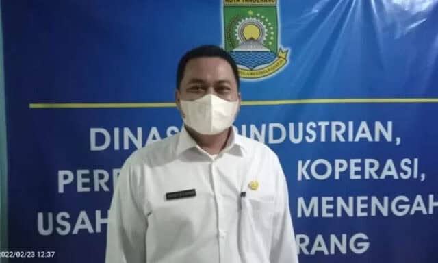 Hallo Ibu-Ibu! DisperindagKopUKM Kota Tangerang Pastikan Minyak Goreng Aman Hingga Lebaran