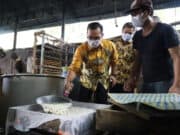 Sempat Langka, Wakil Walikota Tinjau Langsung Pabrik Tahu di Ciputat Timur