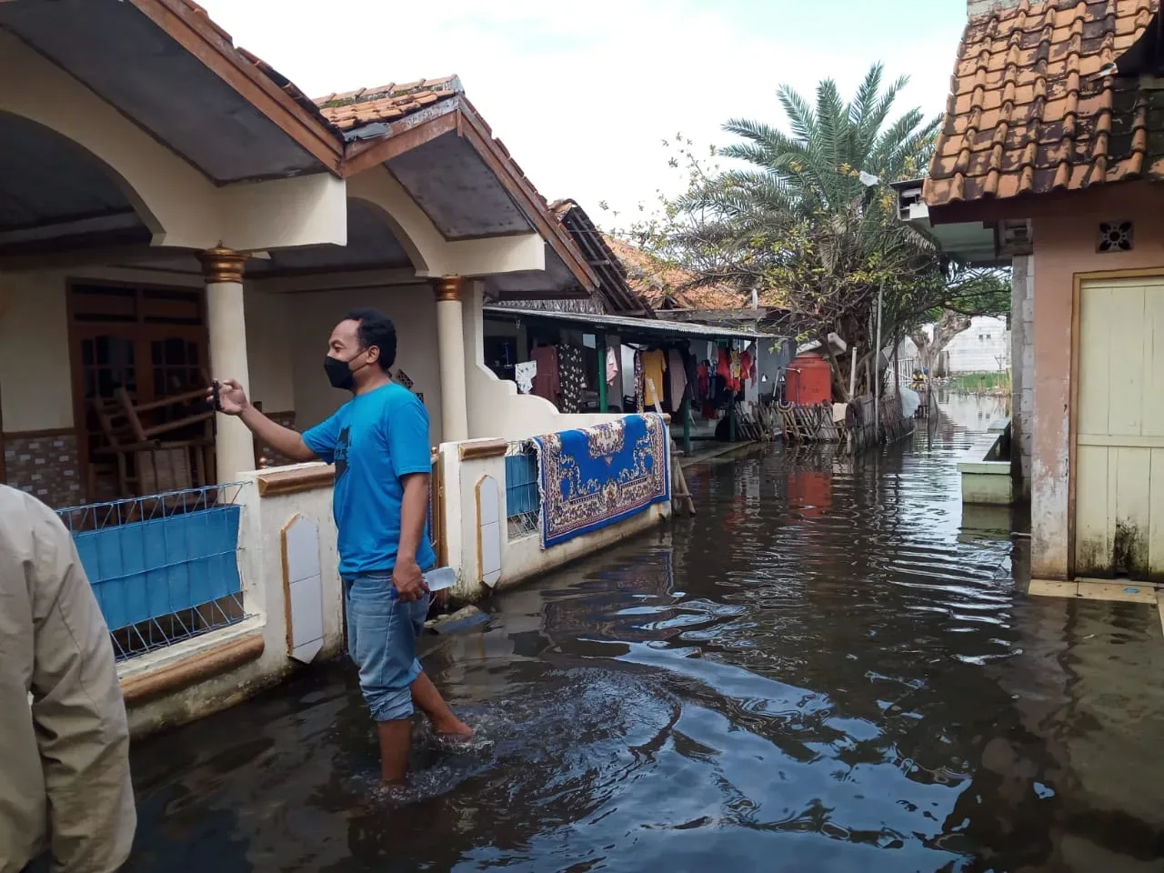 Tiga Bulan Terendam Banjir, Kondisi Warga Kampung Gaga Tangerang Memprihatinkan