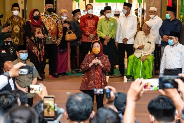 Ketua DPR RI Puan Maharani bersama Pengurus Wilayah Nahdlatul Ulama (PWNU) Jawa Timur.
