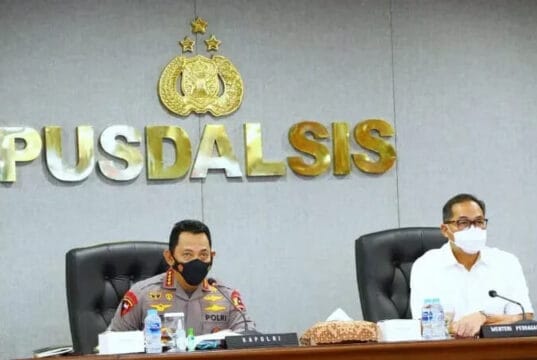 Kapolri Pastikan Minyak Goreng Tersedia di Pasaran, Cegah Potensi Pelanggaran
