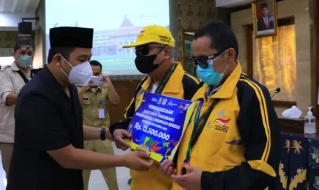 Atlet Berprestasi Kota Tangerang Diganjar Penghargaan Wali Kota