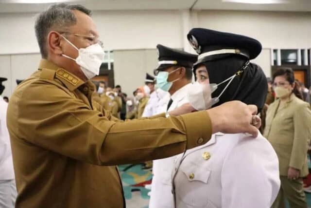 Walikota Lantik dan Kukuhkan 500 Pejabat Tangsel
