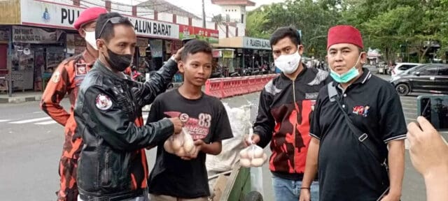 PP Lebak dan PWI Lebak adakan Baksos di Bulan Ramadhan.