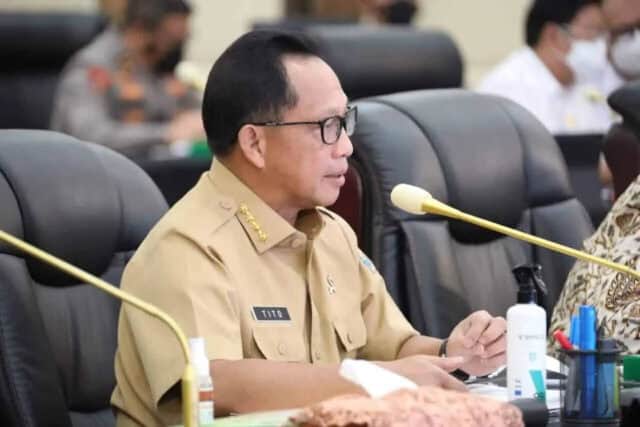 Mendagri Terbitkan Surat Edaran, Atur Soal Pemberian THR dan Gaji ke-13 oleh Pemda