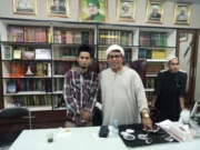 Anggota Dewan Perwakilan Daerah Republik Indonesia (DPD RI) asal Banten, Habib Ali Alwi. (di tengah)