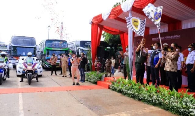 Mudik Gratis, Ribuan Peserta Dilepas dari Kota Tangerang