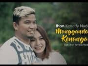 Lirik Lagu Menggandeng Kenangan