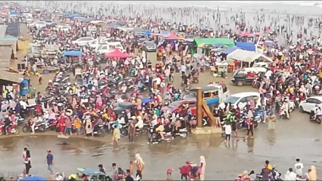 Kondisi Pantai Bagedur yang tidak tertata dengan baik, pada Sabtu (07/05/2022).