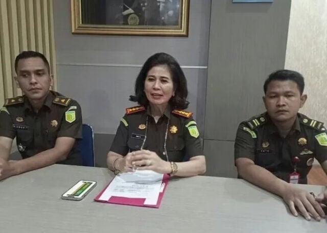 Kepala Kejari Kabupaten Tangerang Nova Elida Saragih saat konferensi pers.