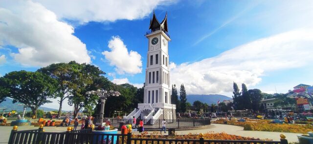 Pilihan Destinasi Wisata Terbaik di Ranah Minang, Sumatera Barat