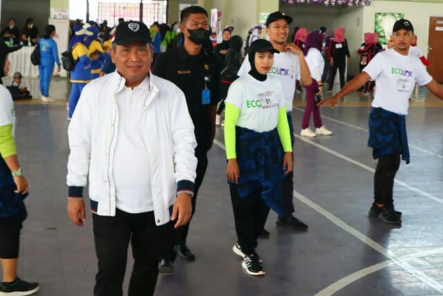 Muhammad Rizal Anggota DPR RI Fraksi PAN saat menghadiri lomba senam di Kelapa Dua.