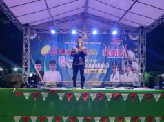 Ahyani Anibhani Anggota DPRD Kabupaten Tangerang saat memberikan sambutannya di kegiatan lomba Qosidah.