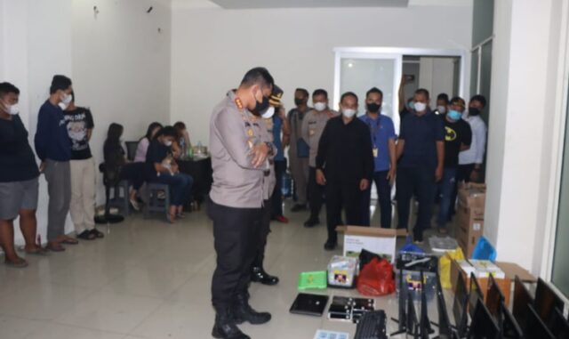 Polisi Grebeg Ruko Diduga Tempat Judi Online di Petir Kota Tangerang