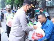Sasar Warga Tak Tersentuh Bantuan Subsidi BLT BBM di Kota Tangerang, Polisi Sebar Ribuan Sembako