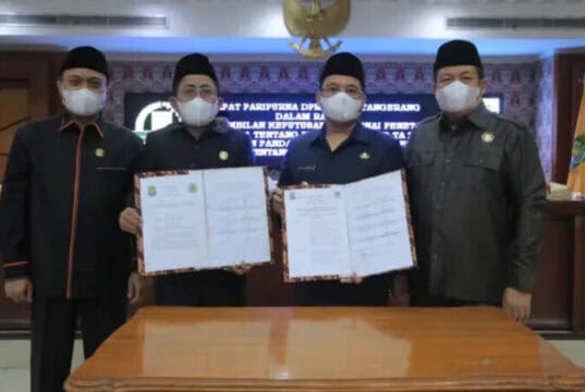 Raperda Tentang Perubahan APBD T.A 2022 Kota Tangerang Disetujui Dewan Raperda Tentang Perubahan APBD T.A 2022 Kota Tangerang Disetujui Dewan