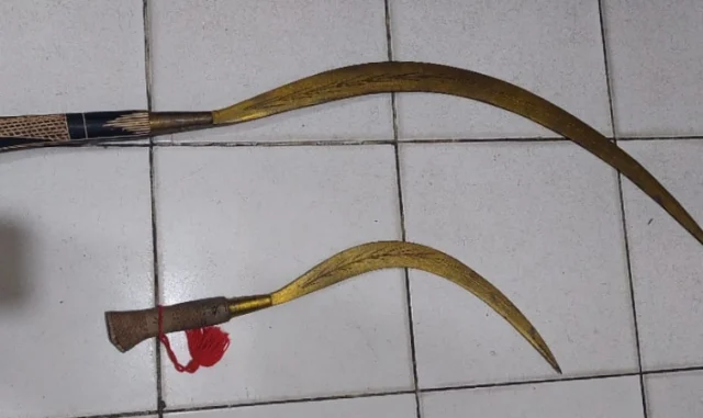Bersenjata Tajam, Polisi Amankan Tiga Pelaku Tawuran di Cipondoh