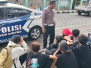 Nge-BM Truk, 15 Remaja Digiring Polisi ke Mapolres Metro Tangerang Kota