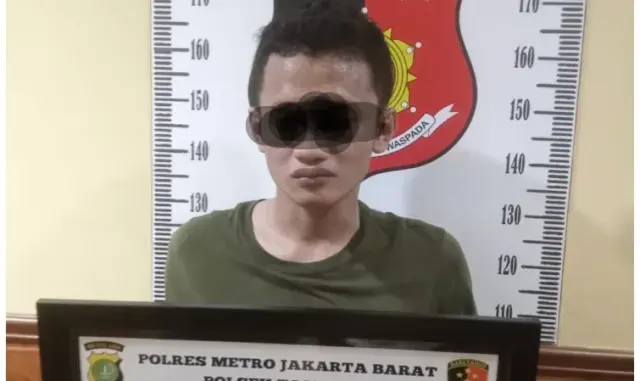Jambret Beraksi Pagi Ditangkap Patroli Polsek Tambora, Ya Tuhan, Ternyata ? Jambret Beraksi Pagi Ditangkap Patroli Polsek Tambora, Ya Tuhan, Ternyata ?