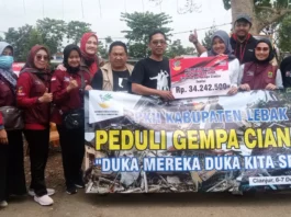 Forum PKH Kabupaten Lebak memberikan bantuan donasi kepada Korban Gempa Cianjur.