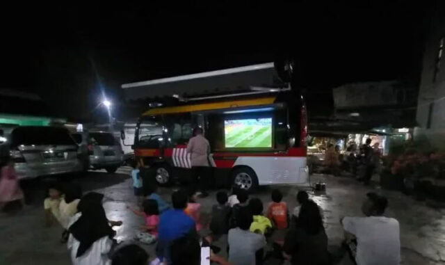 Nobar Piala Dunia 2022 di Kampung Inggris, Terasa Beda
