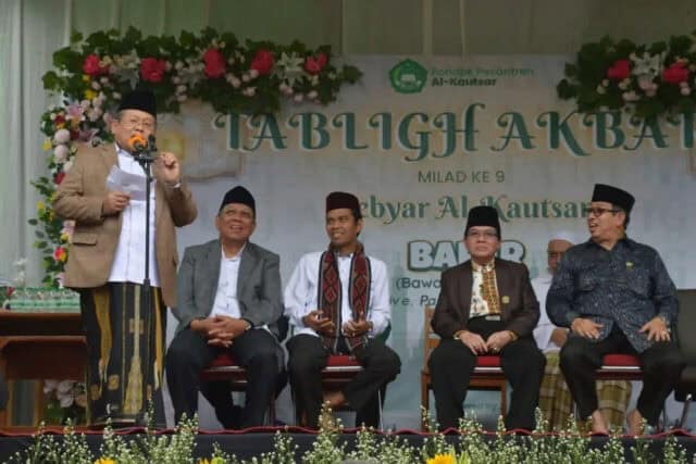Bersama Ust.Abdul Somad, Wali Kota Benyamin Hadir di Gebyar Al Kautsar