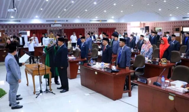 Pelantikan Anggota DPRD PAW, Walikota Ajak Kerjasama Majukan Kota Tangerang