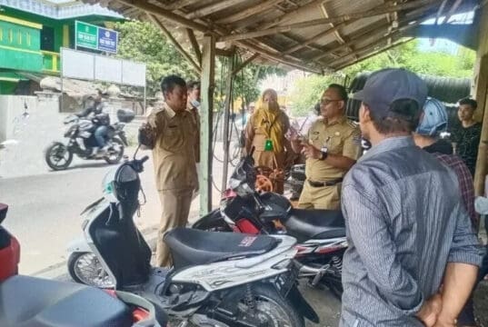Camat Pakuhaji lakukan inventarisir titik lokasi kerap kali dijadikan tempat pembuangan sampah liar