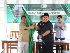 Serah Terima Bendera IKA Fakultas Pertanian Usai Musyawarah Alumni Ke-VI