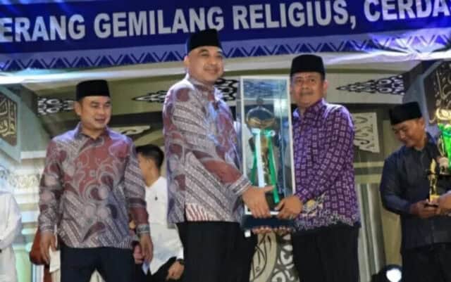Akhirnya Kecamatan Kosambi menjadi juara Umum pada pageralan MTQ yang Ke-53