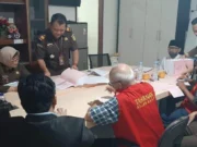 Tim Penyidik Kejati Banten Lakukan Penyerahan Tersangka dan Barang Bukti Tahap II